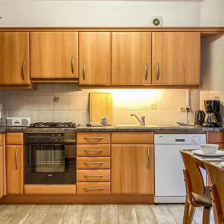 Apartament Stunning In With Wifi And 2 Bedrooms *